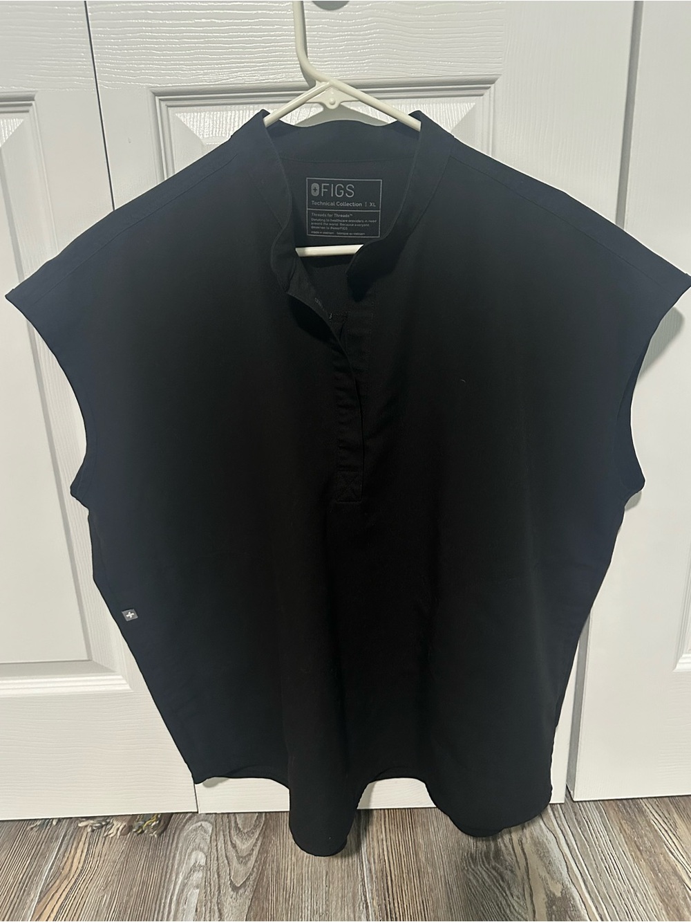 FIGS Black Women's Tunic Top with Cap Sleeves